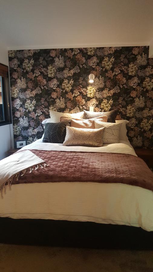 ニュープリマス Sequoia Steps Bed & Breakfast エクステリア 写真